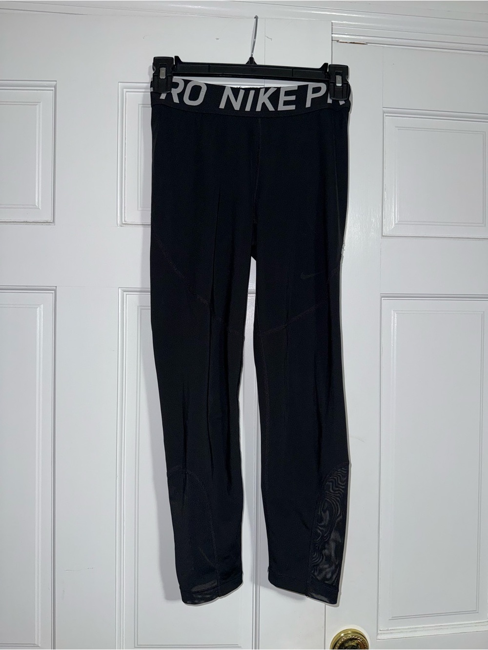 Nike Black Womens' Performance Leggings with Branded Waistband